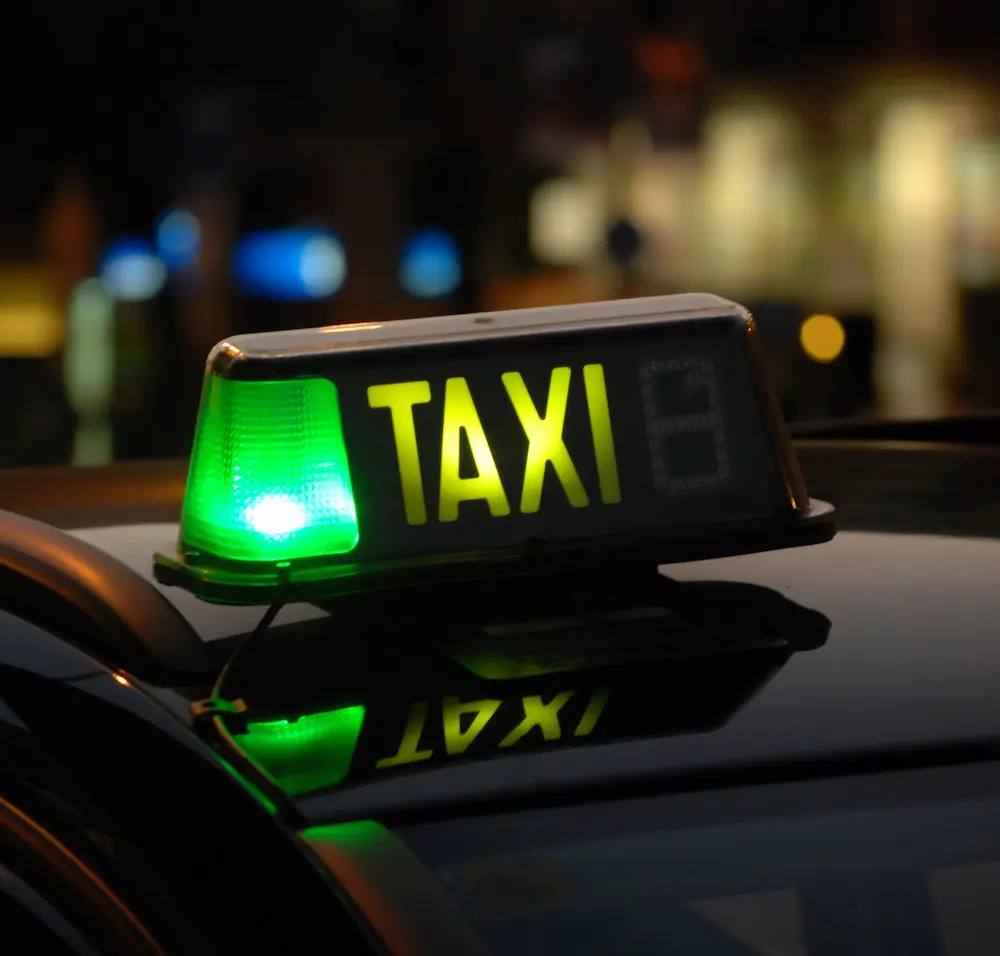 Taxi de AMB Movilidad en Guadalajara - Servicio profesional de VTC